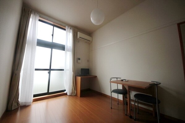 レオパレス富士コーポの物件内観写真